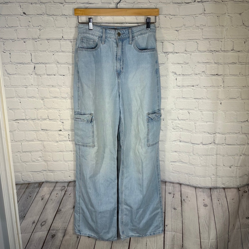 Hollister Highest-Rise Vintage Baggy Cargo Jeans Light Wash Blue 3R W26 Cotton